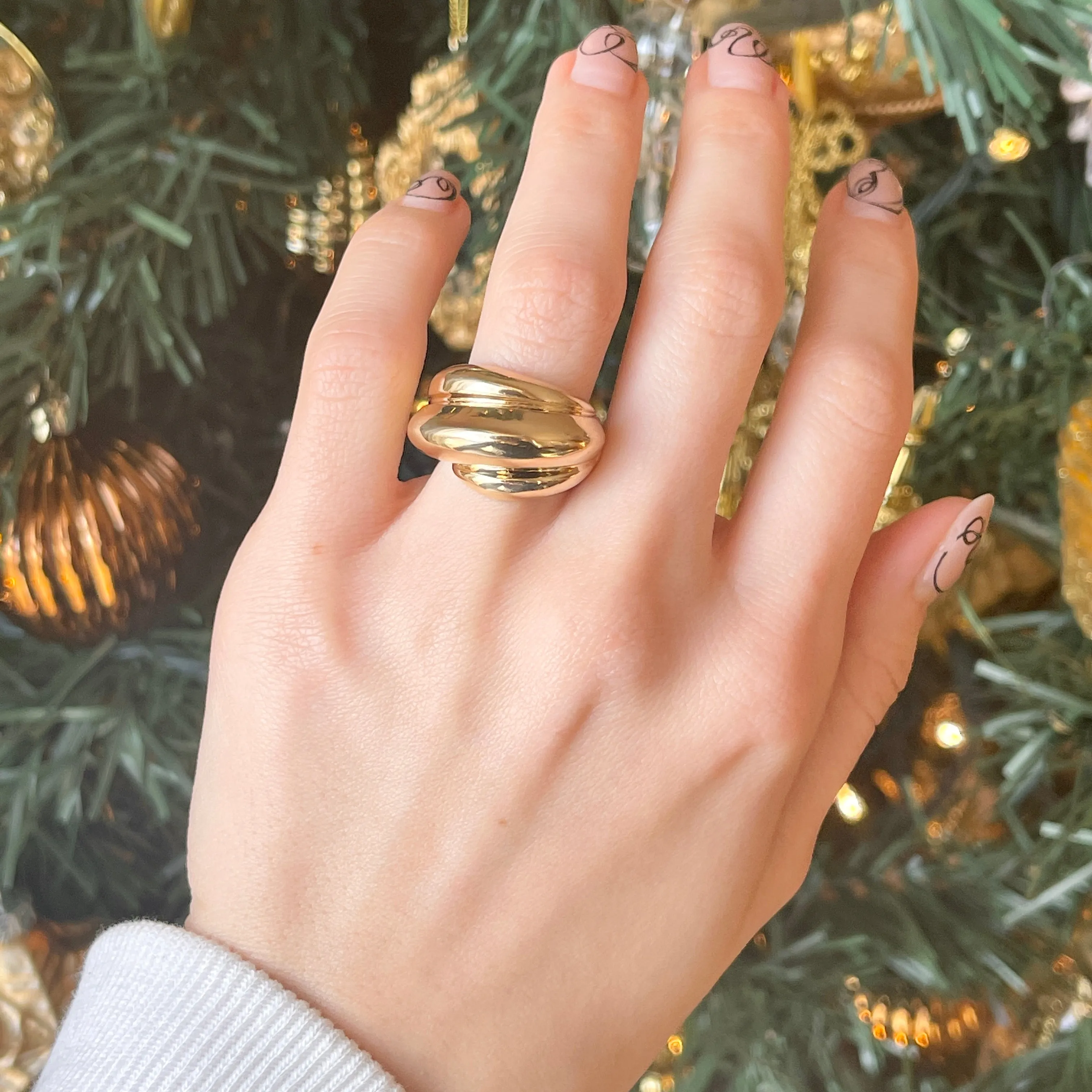 14KT Yellow Gold Polished Chunky Dome Cigar Band Ring