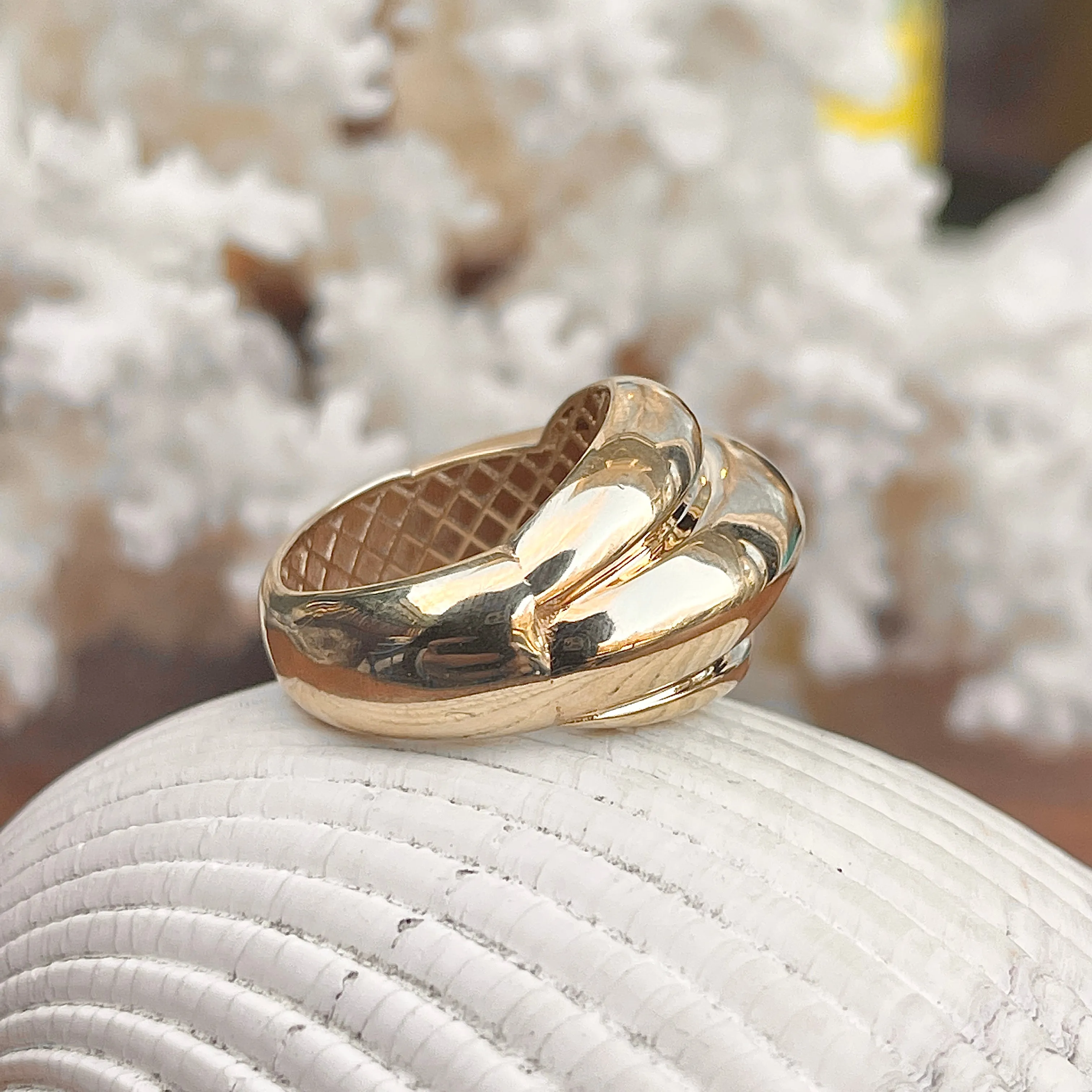 14KT Yellow Gold Polished Chunky Dome Cigar Band Ring