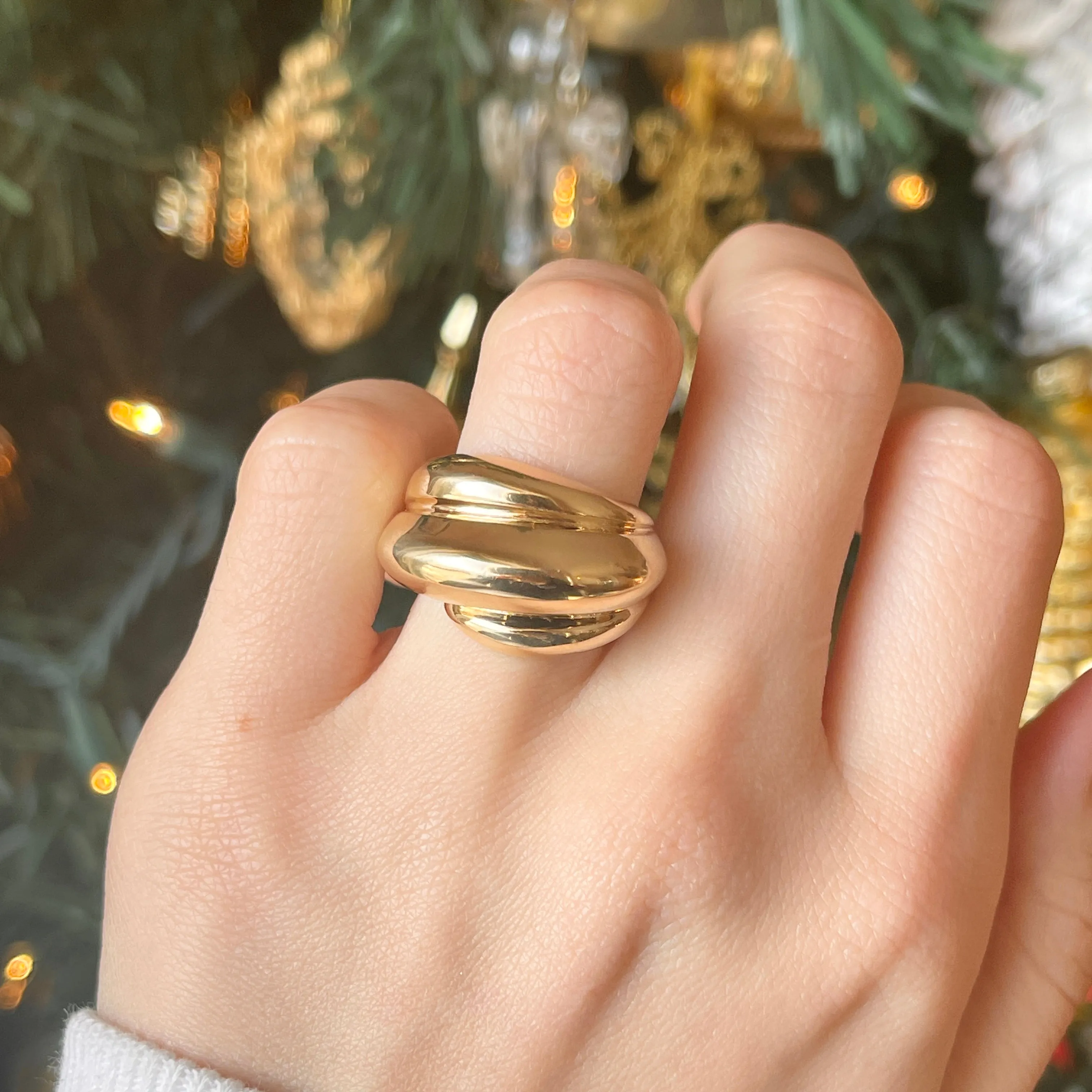 14KT Yellow Gold Polished Chunky Dome Cigar Band Ring