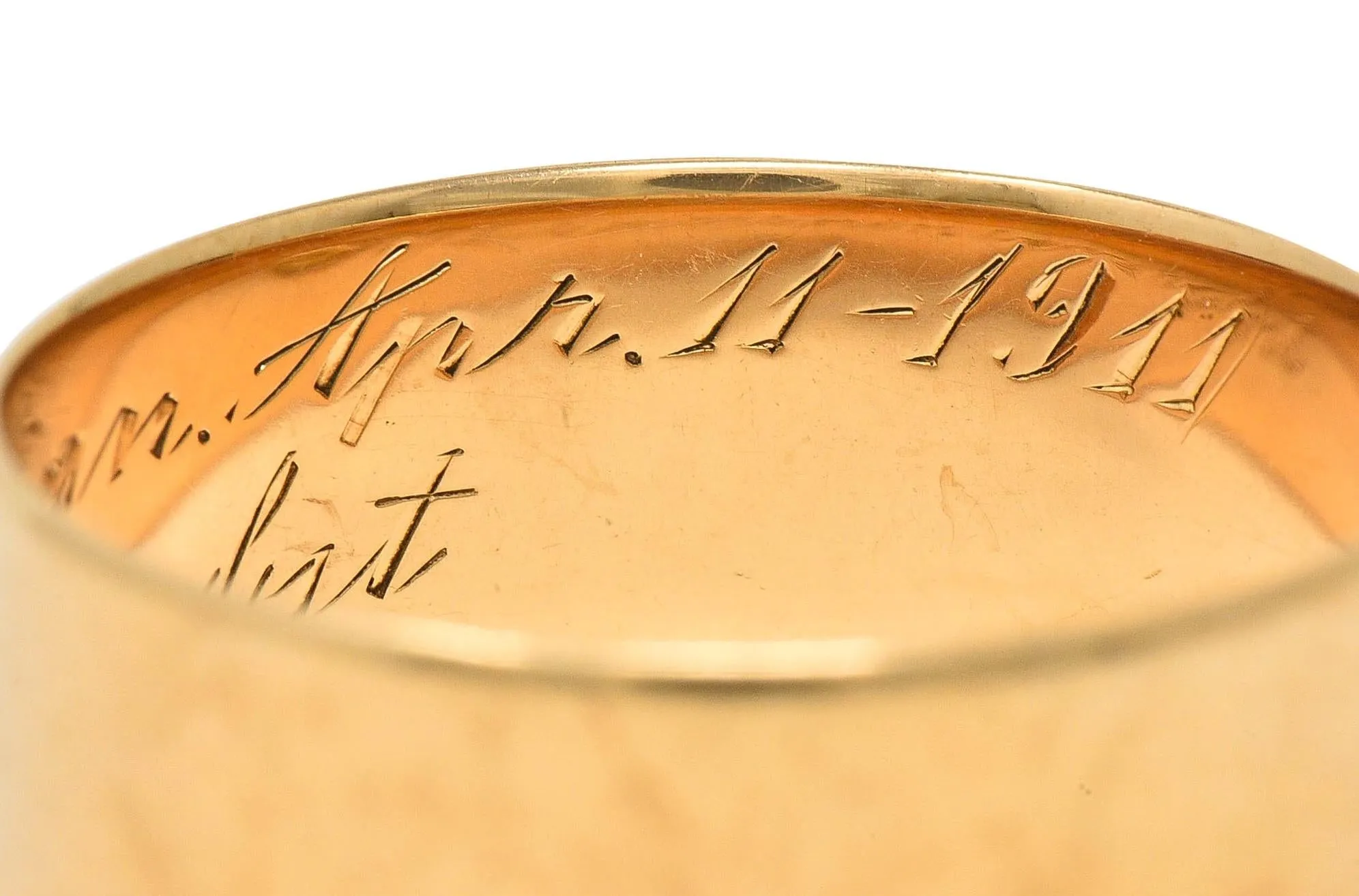 1911 Edwardian 14 Karat Yellow Gold Scottish Rite Antique Cigar Band Ring