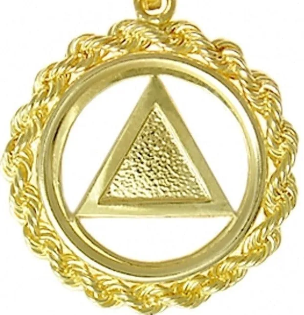 AG13. AA Rope Style Circle Pendant, 14kt Gold.