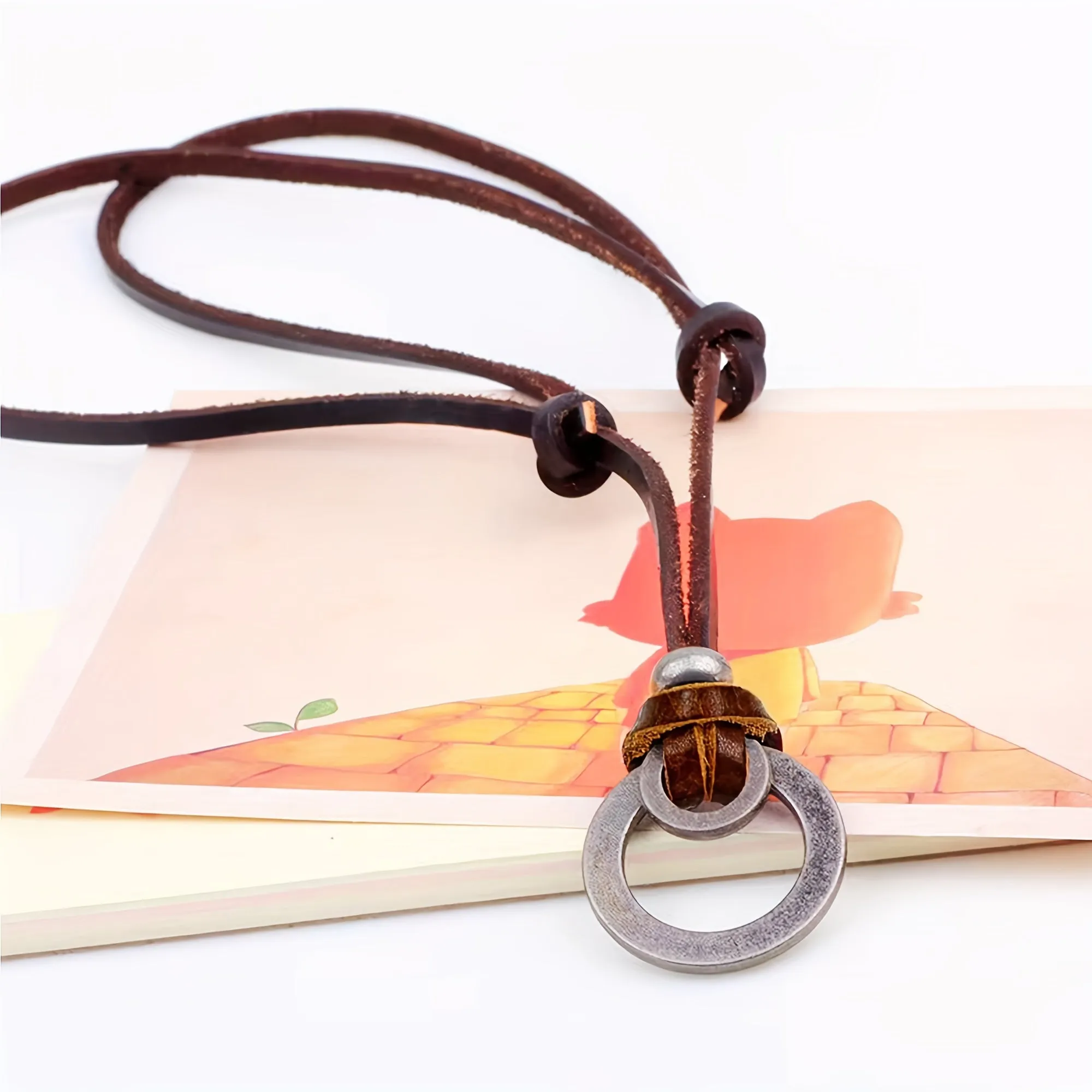 Alloy Circle Pendant Leather Rope Men's Necklace
