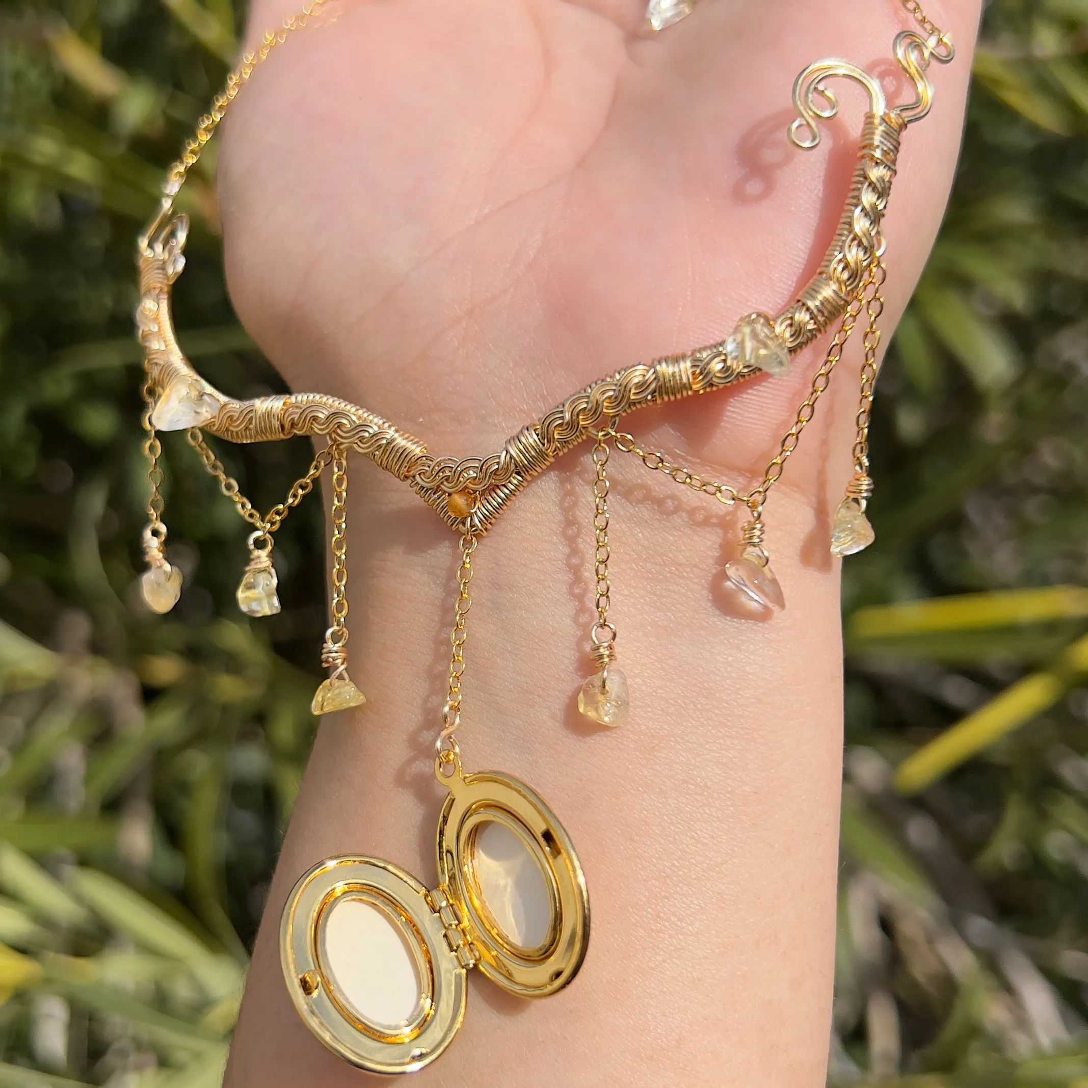 Astraea Locket in Citrine ✵
