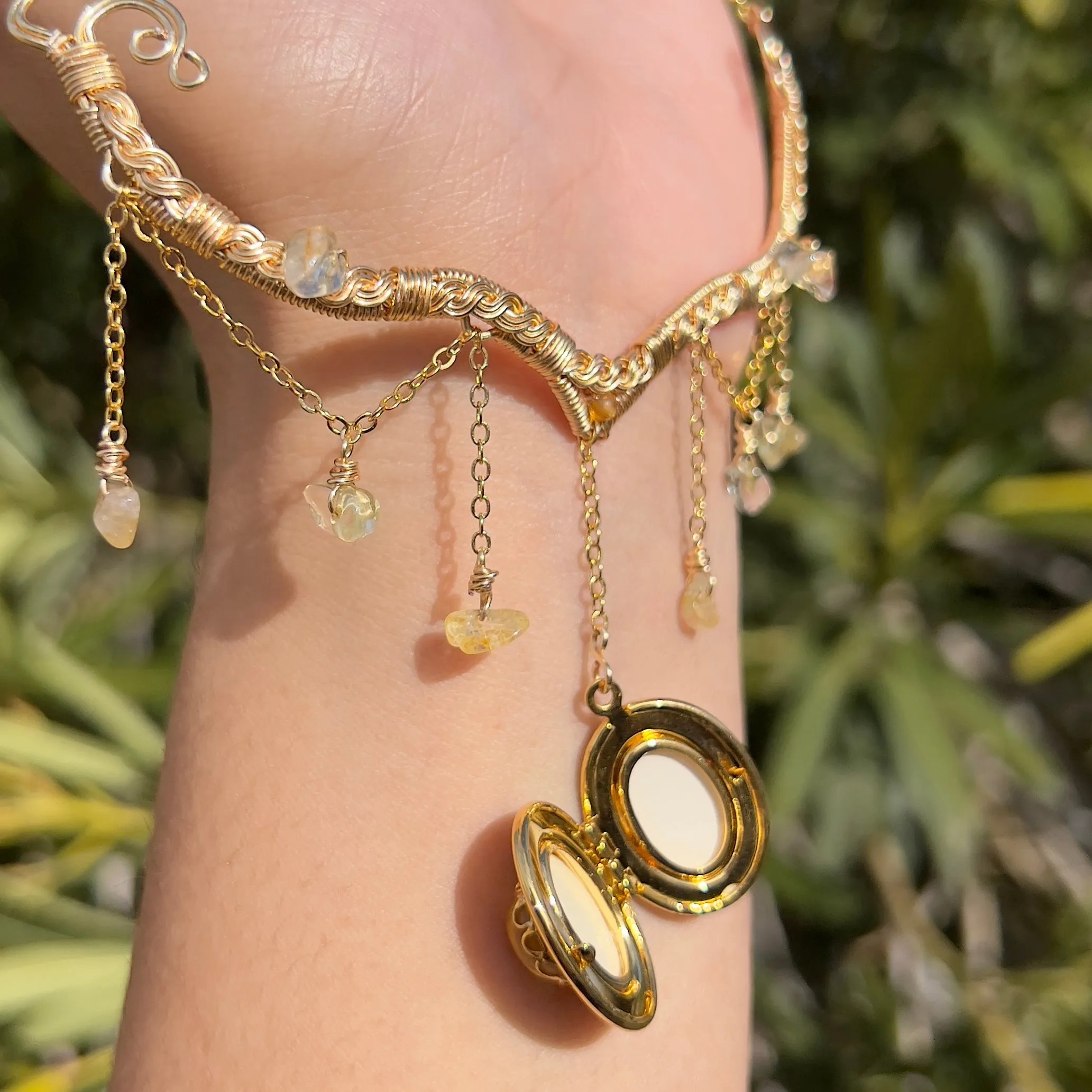 Astraea Locket in Citrine ✵