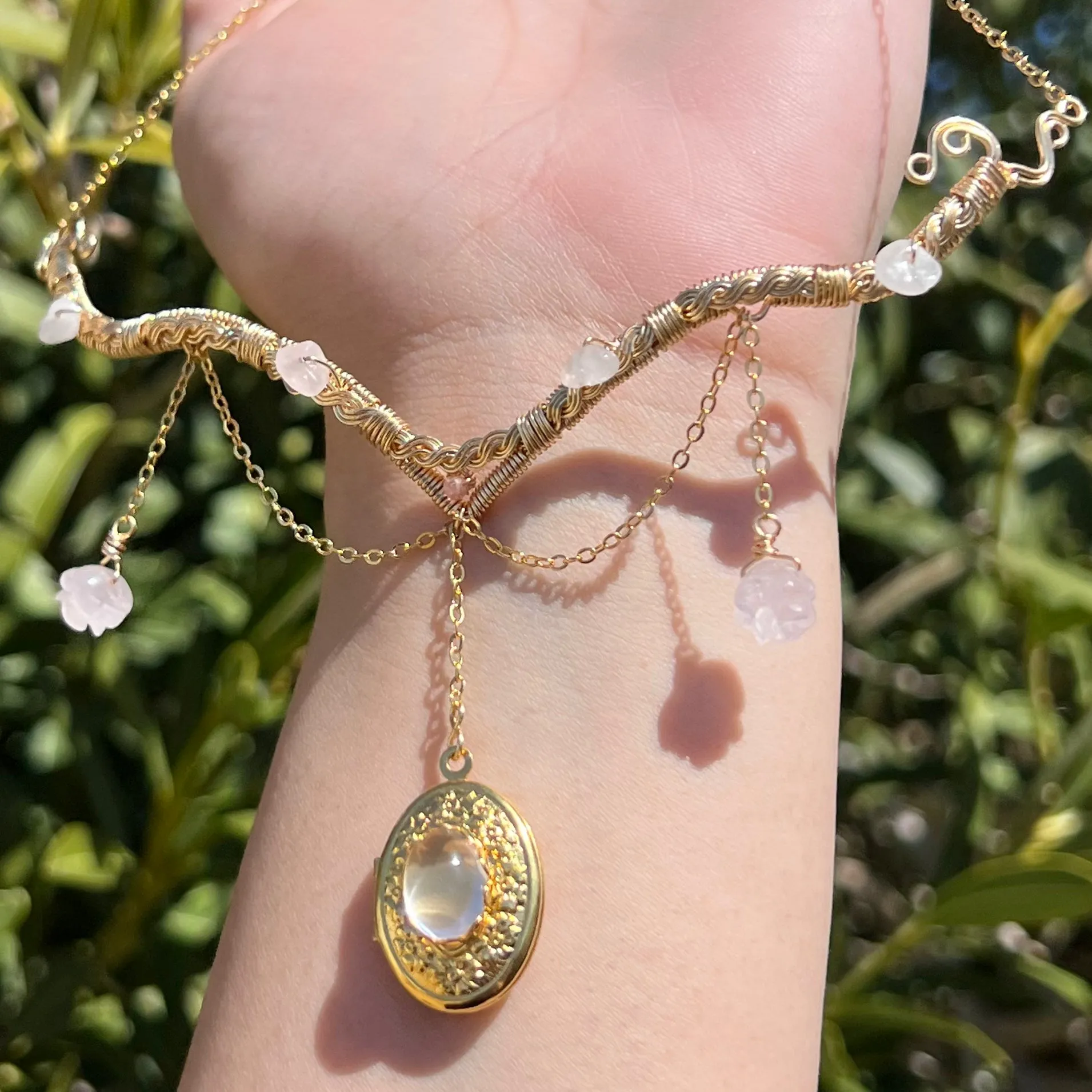Astraea Locket in Rose Quartz ✵