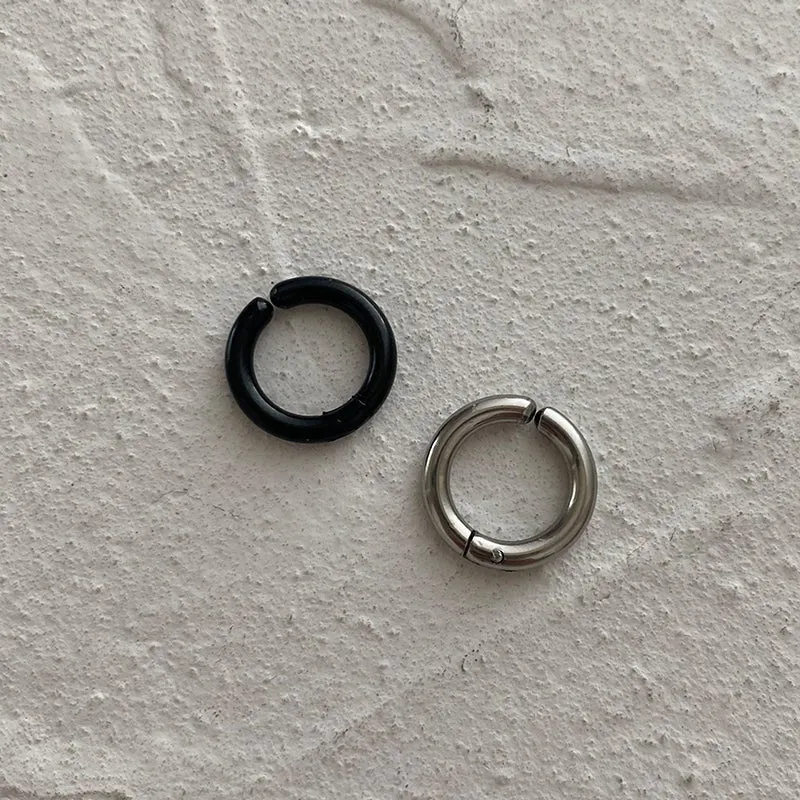 Basic Hoop Earring Clip