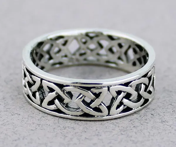 Celtic Band Ring