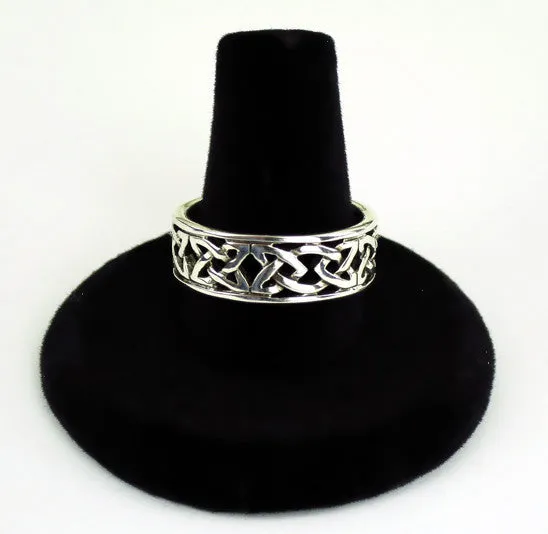 Celtic Band Ring