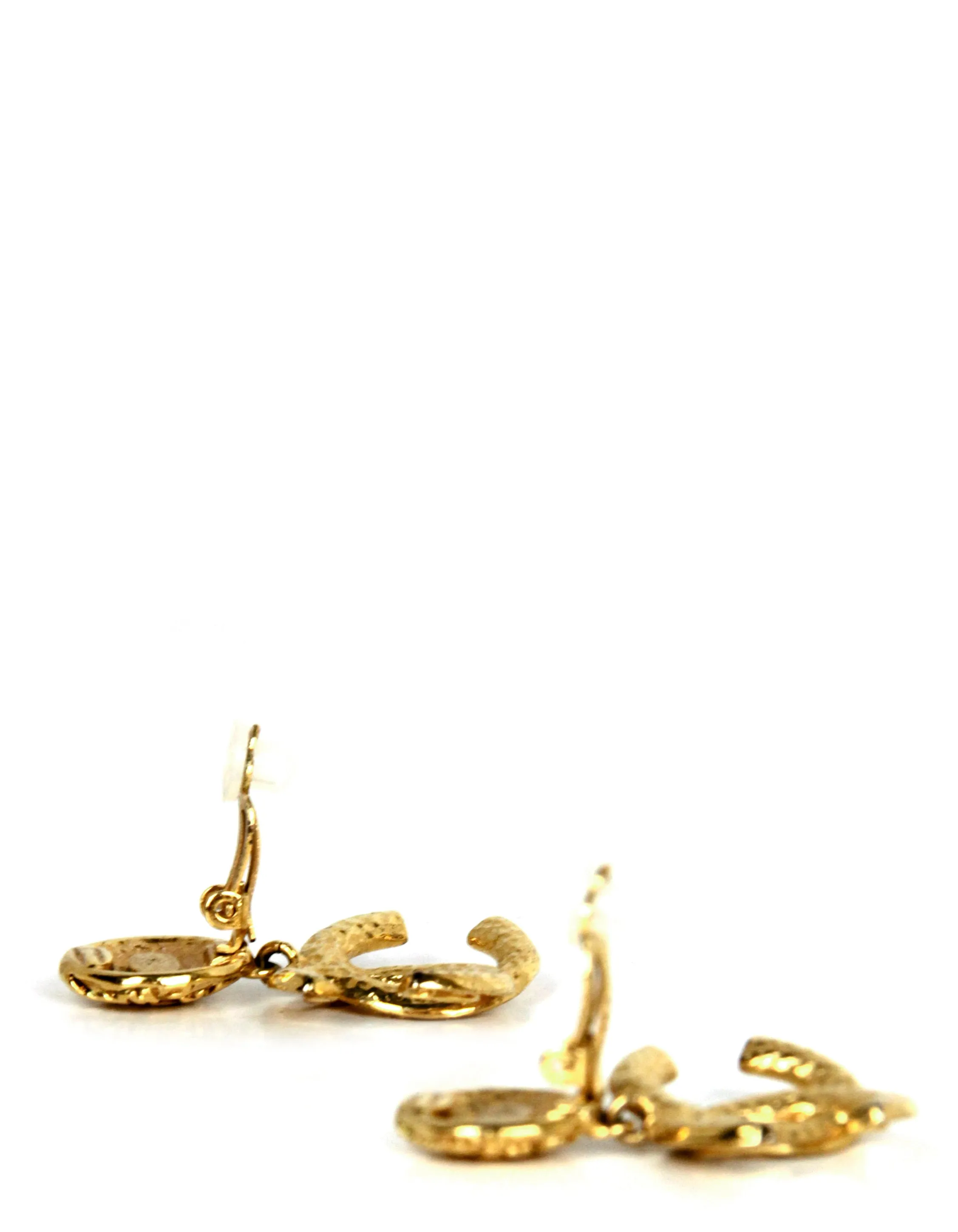 Chanel Vintage Gold Hanging CC Clip Earrings