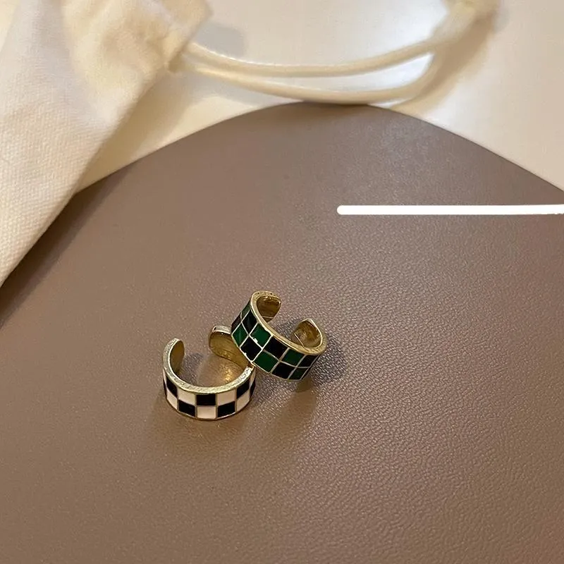 Checkerboard Earrings Clip