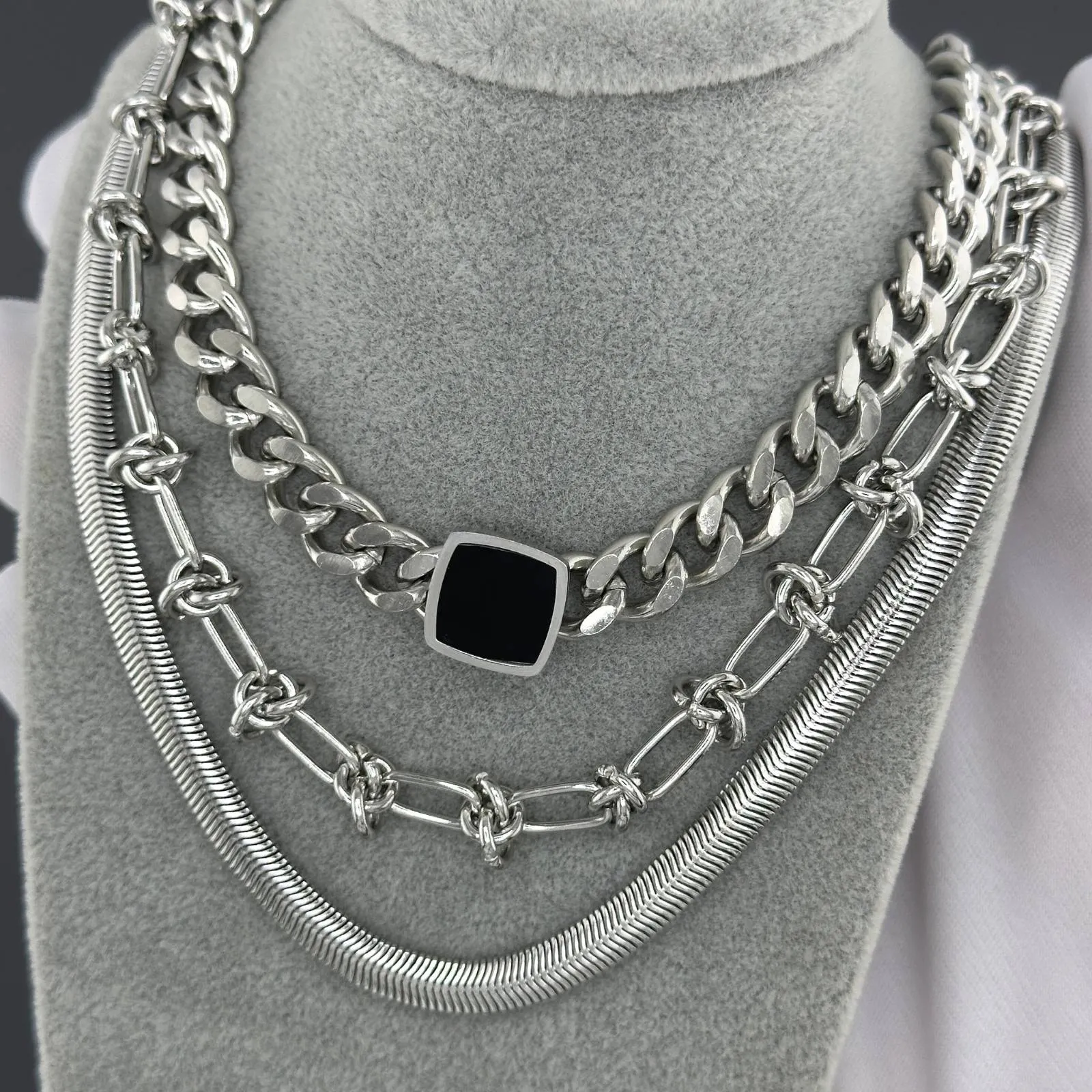 Classic Chain Necklace in Stainless Steel
