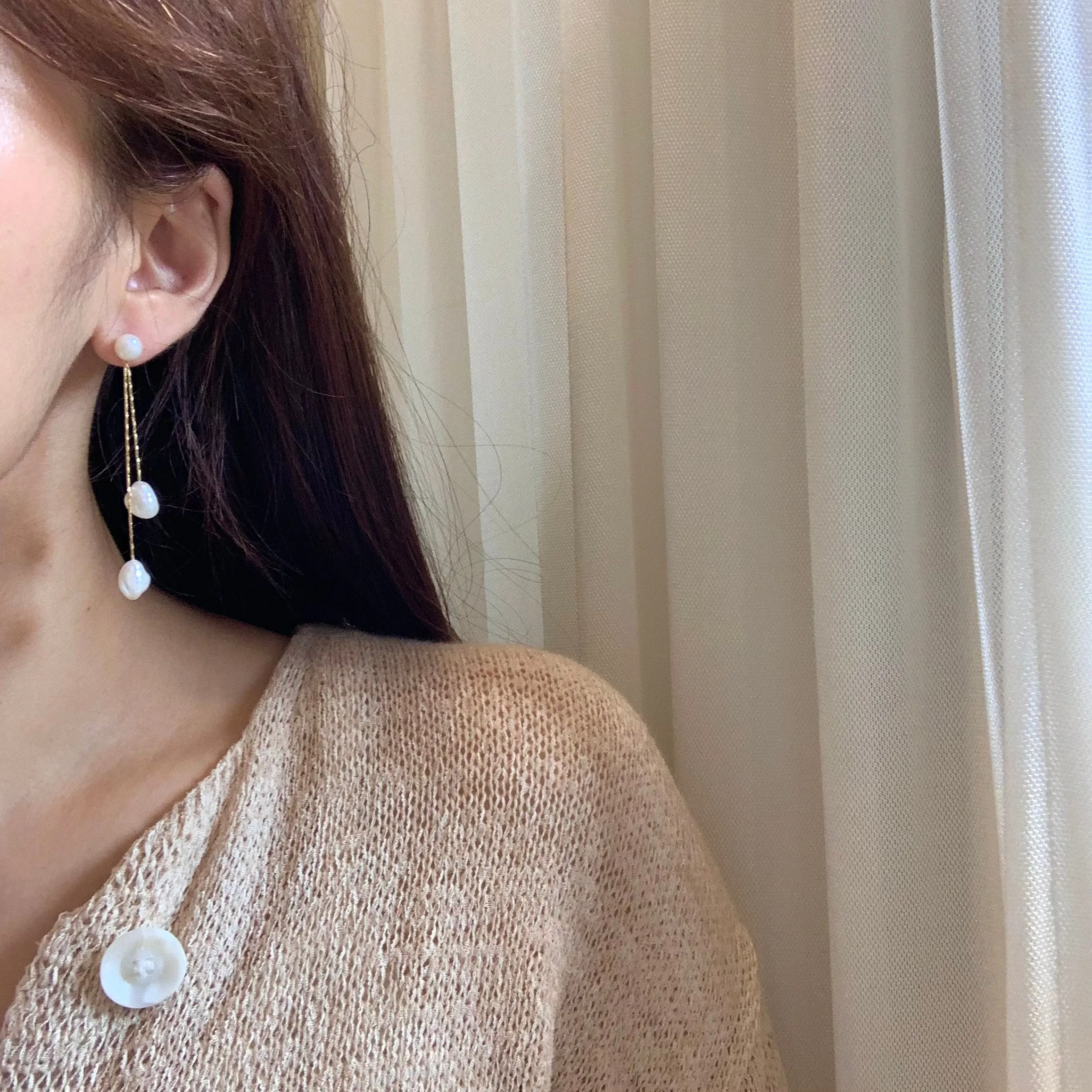 [Clip on] Yellow Gold White Pearl Clip On Earrings