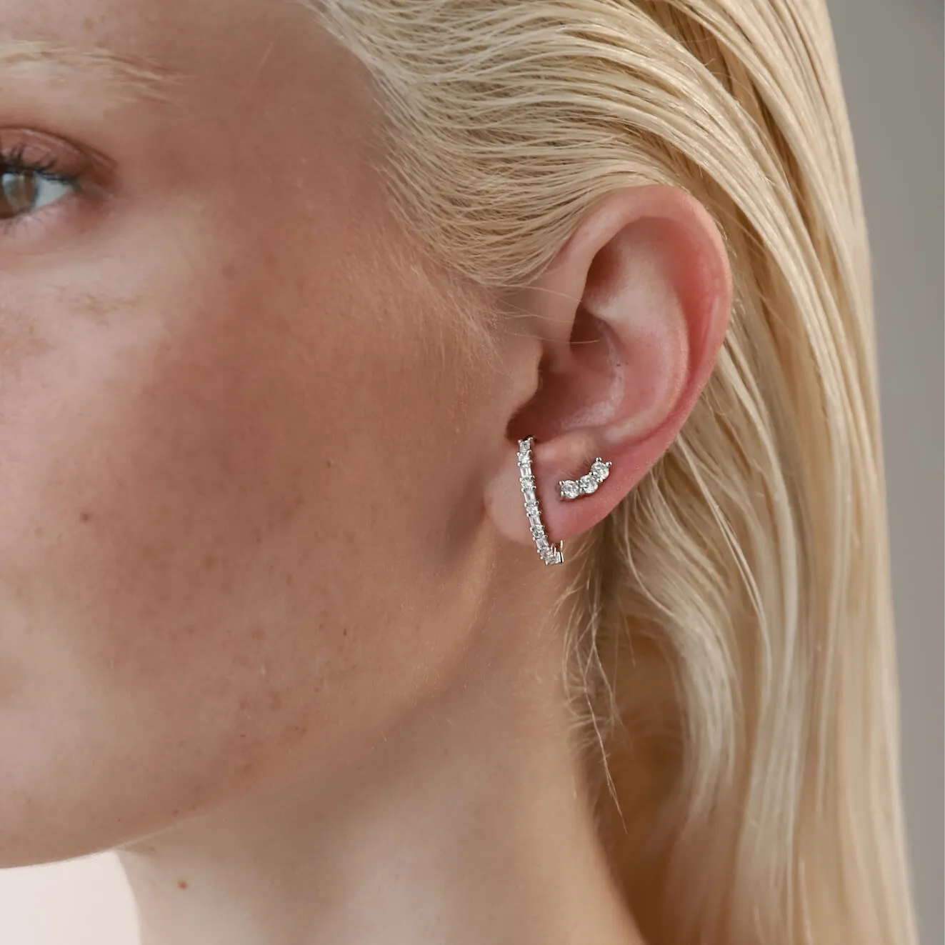 Comet's Trail Ear Stud