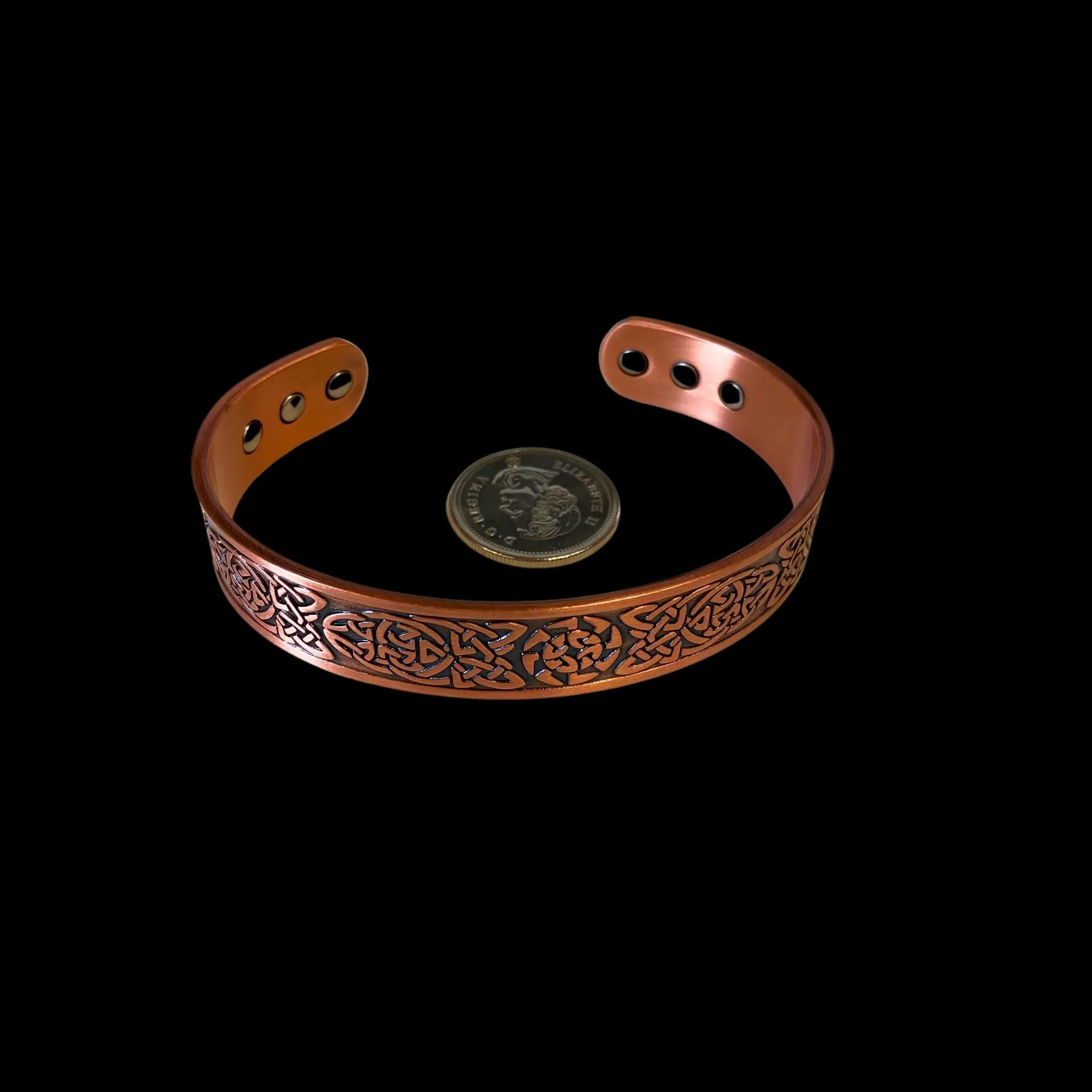 Copper Bracelet with Engraved Celtic Knot Motif