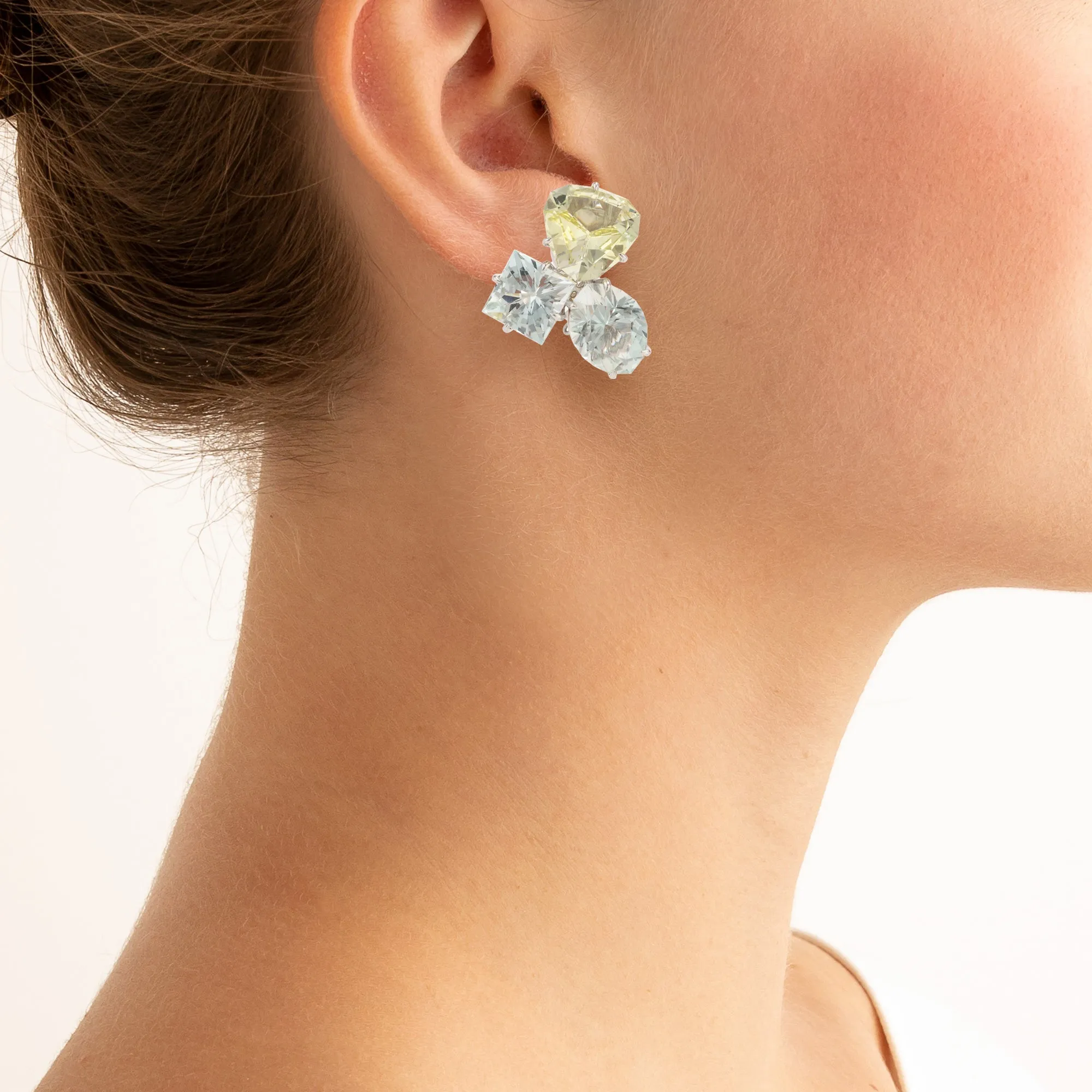 Flip III topaz earrings