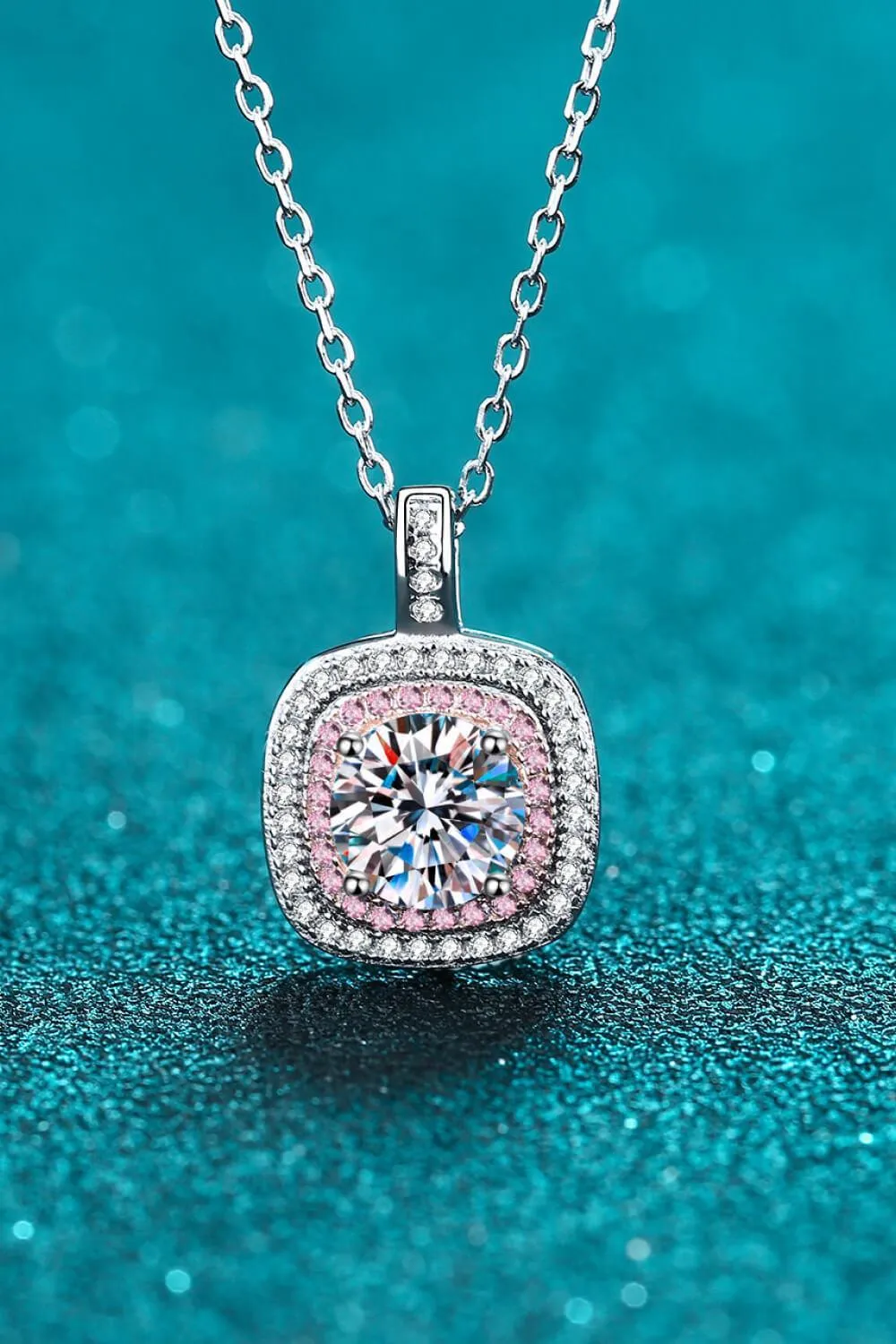 Hazel Blues® | Moissanite Geometric Pendant Necklace