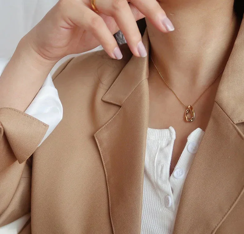 Jameson Infinity Pendant Necklace - Gold