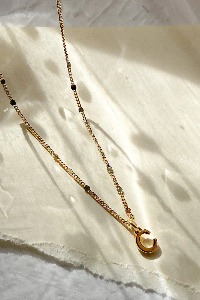 Lynn Initial Necklace In Gold