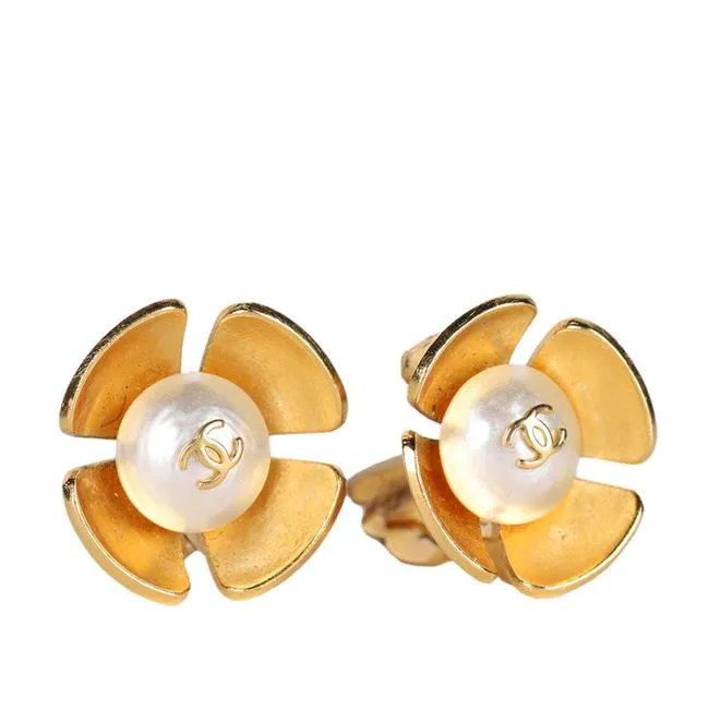 Pearl Clip Earrings