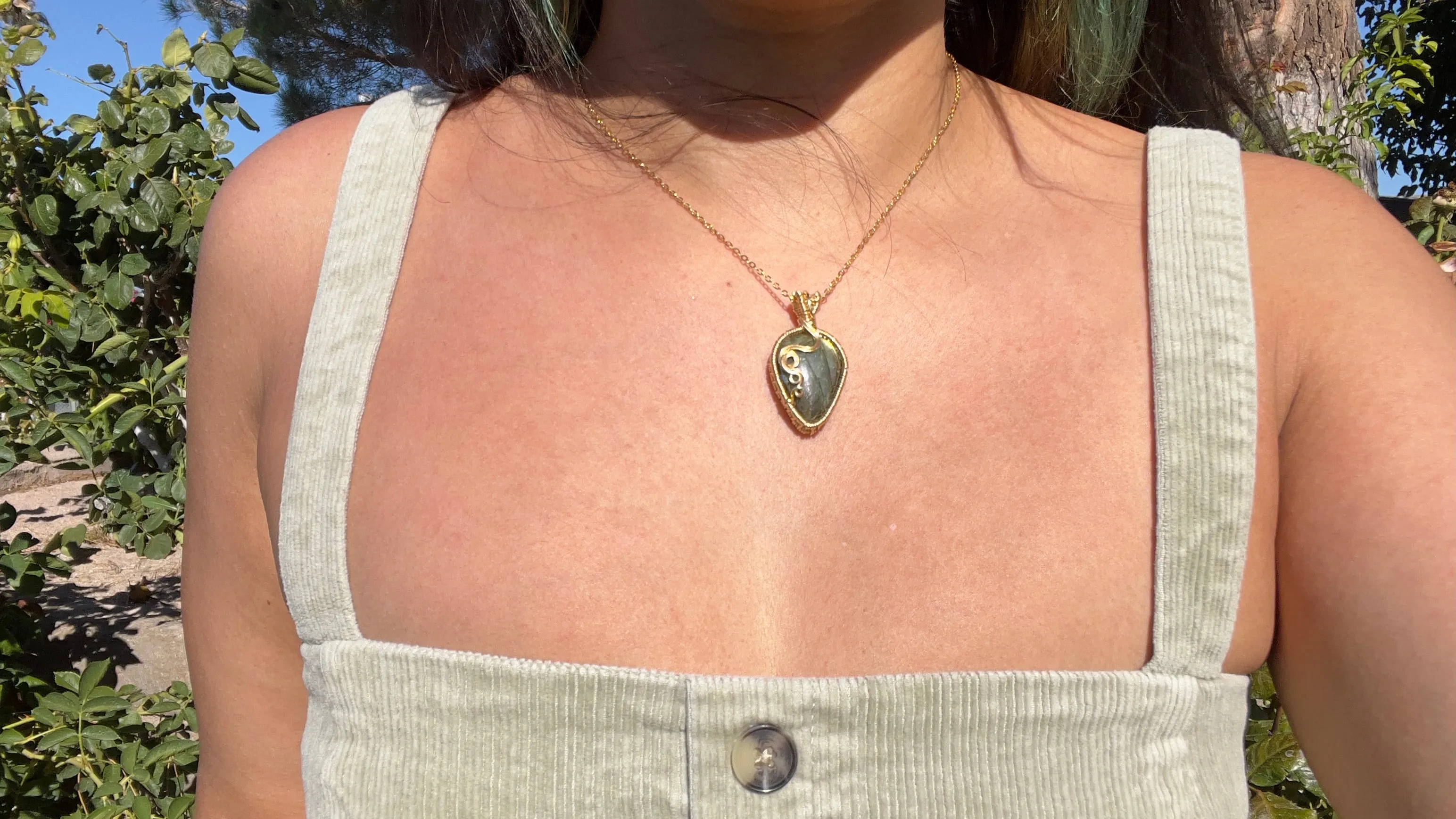 Seraphina Pendant 𓆙