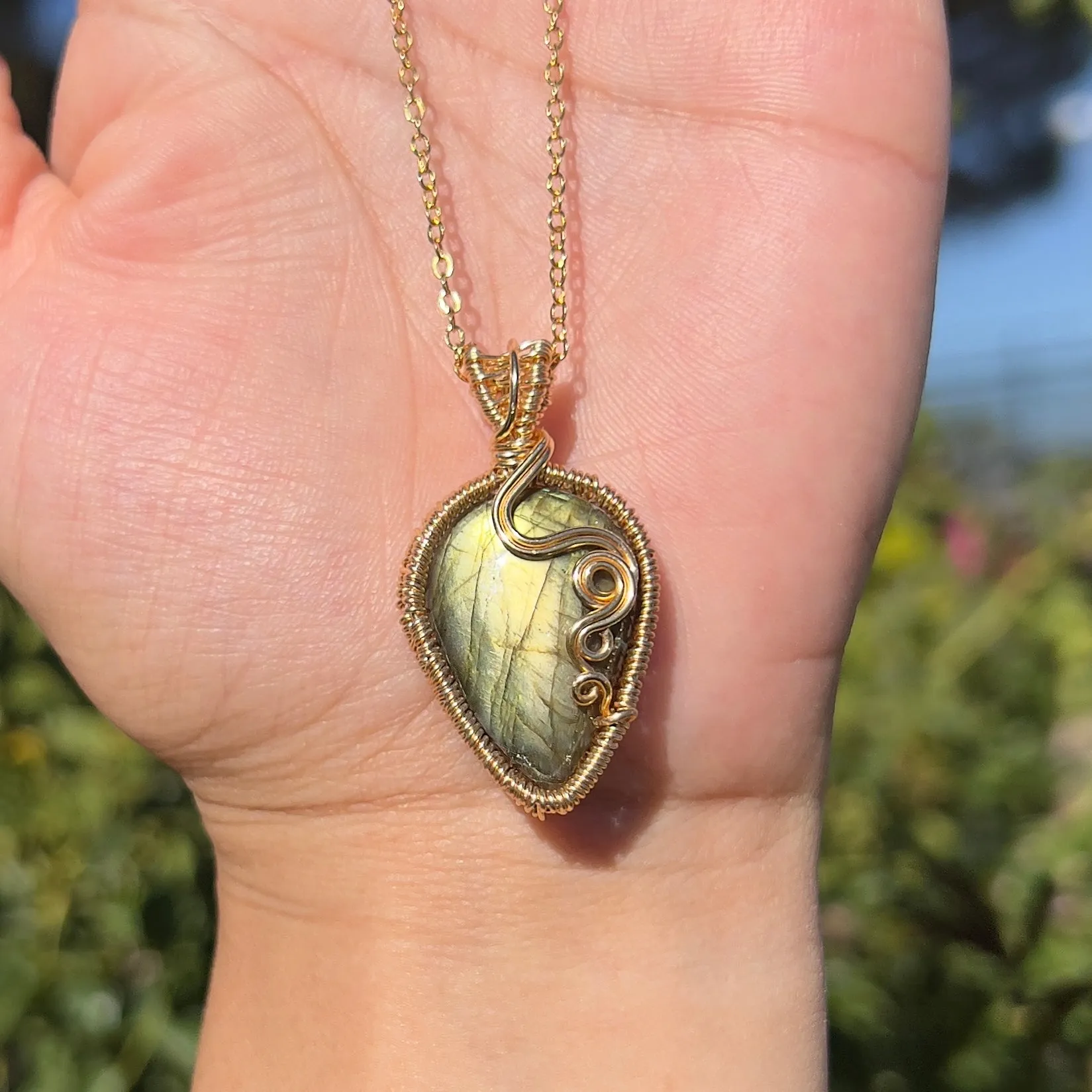 Seraphina Pendant 𓆙