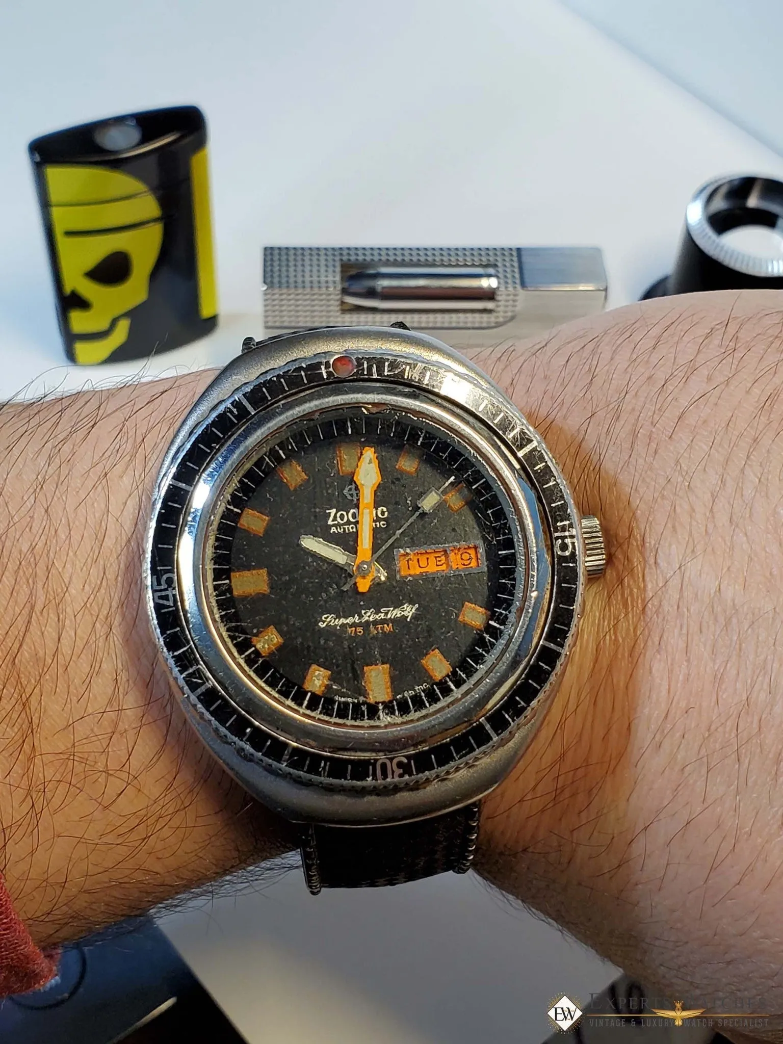 Serviced Vintage 1969's Zodiac Super Sea Wolf Diver Watch Day Date 862-836 HBEAT