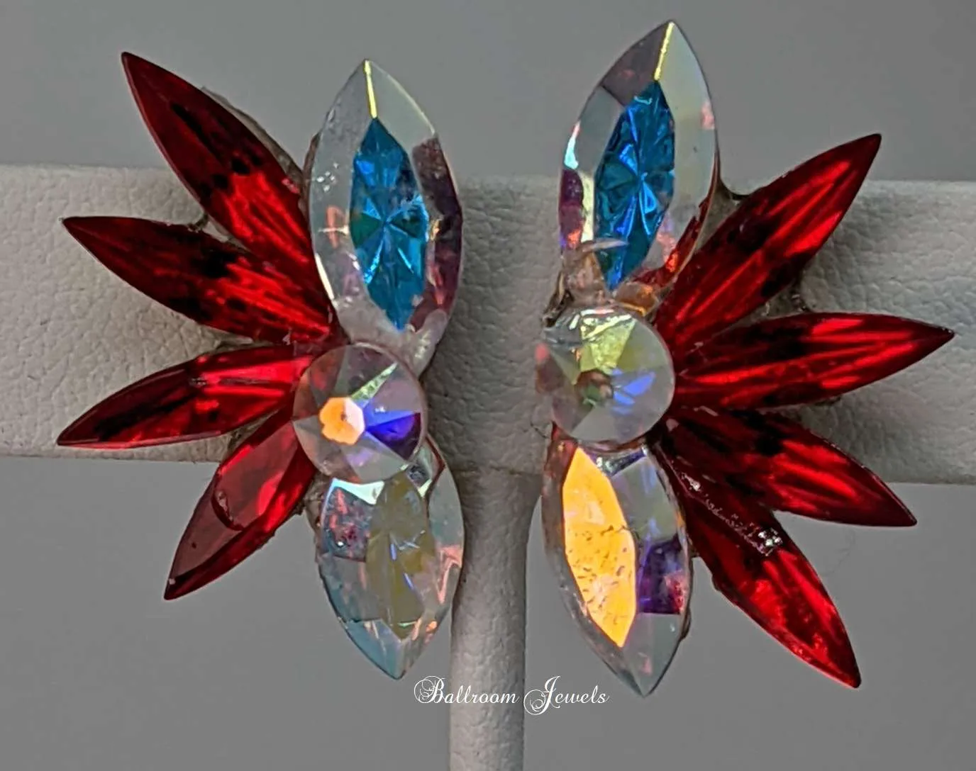 Small Spray Crystal Ballroom Earrings - Red