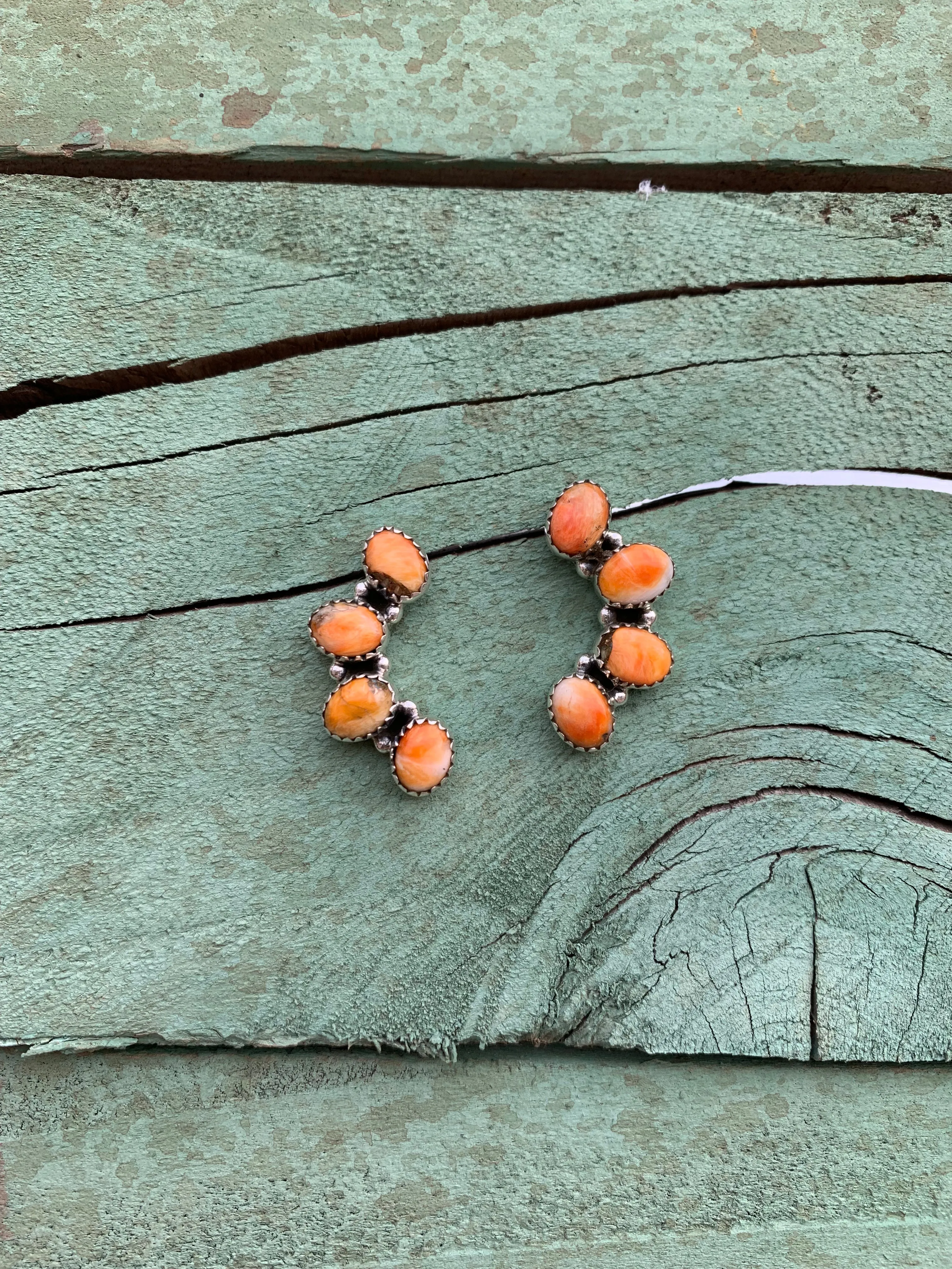 Spiny Oyster Post earrings