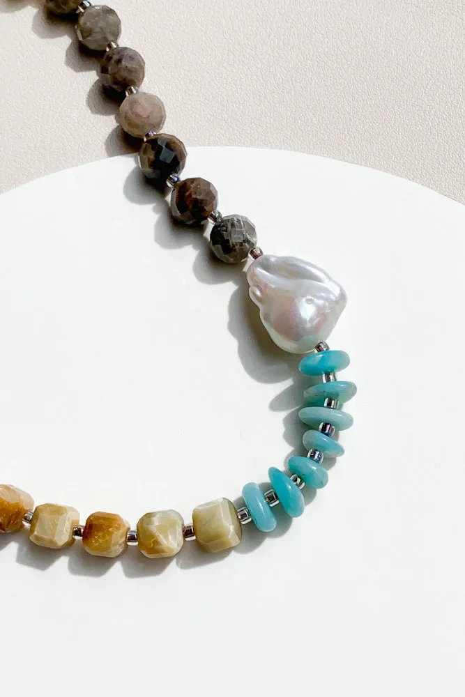 Tenya Pearl Necklace