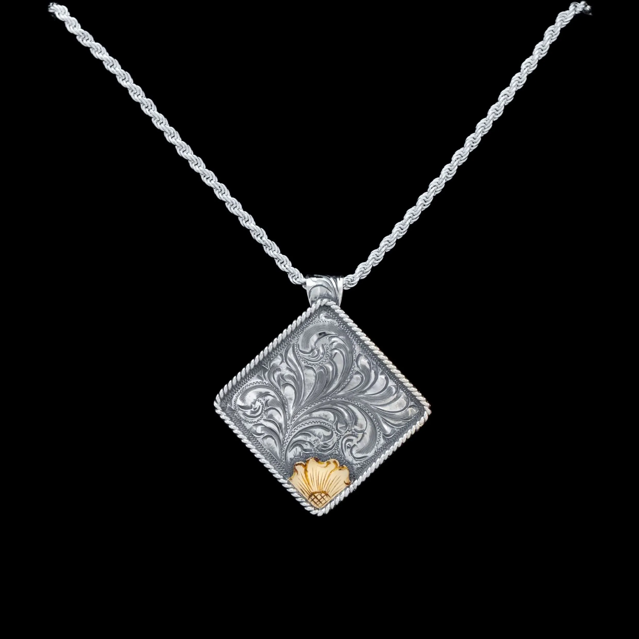 The Iris Western Pendant