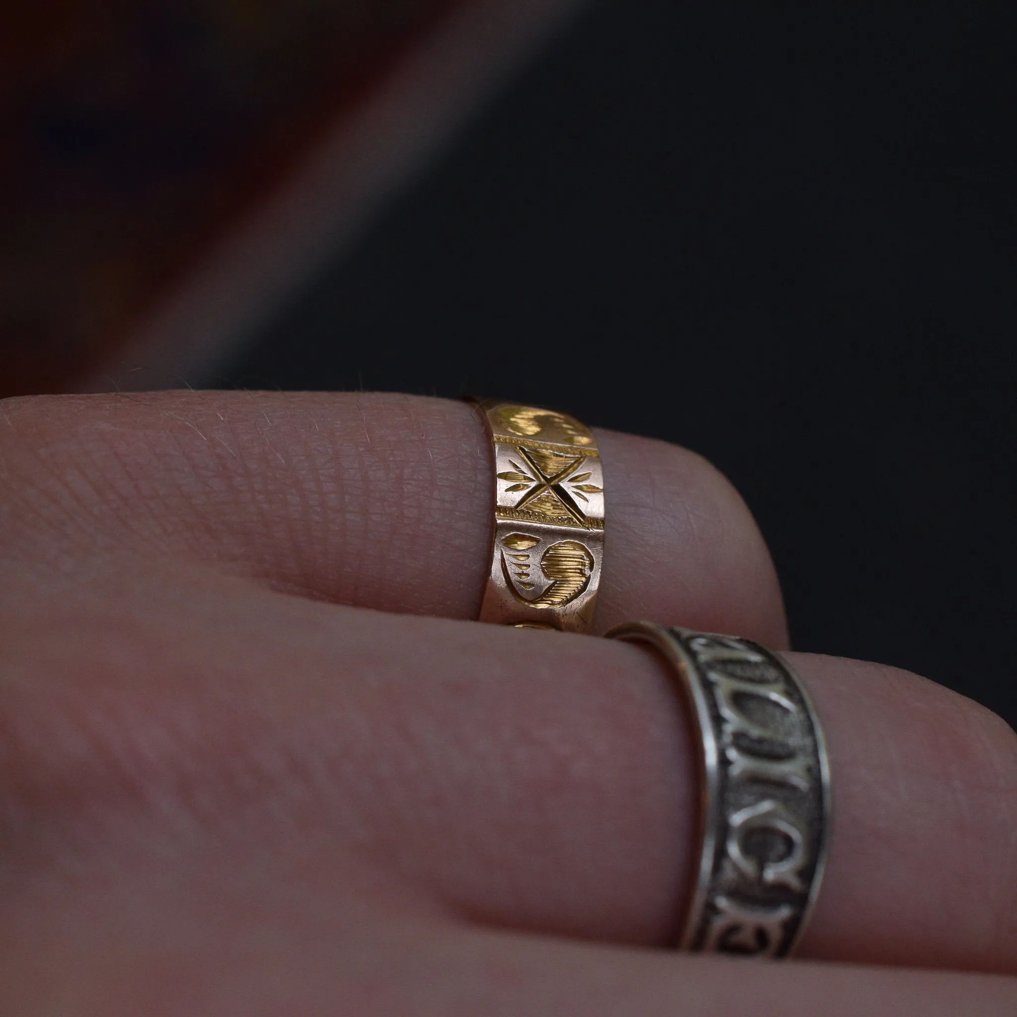 Victorian Chased Gold Cigar Band
