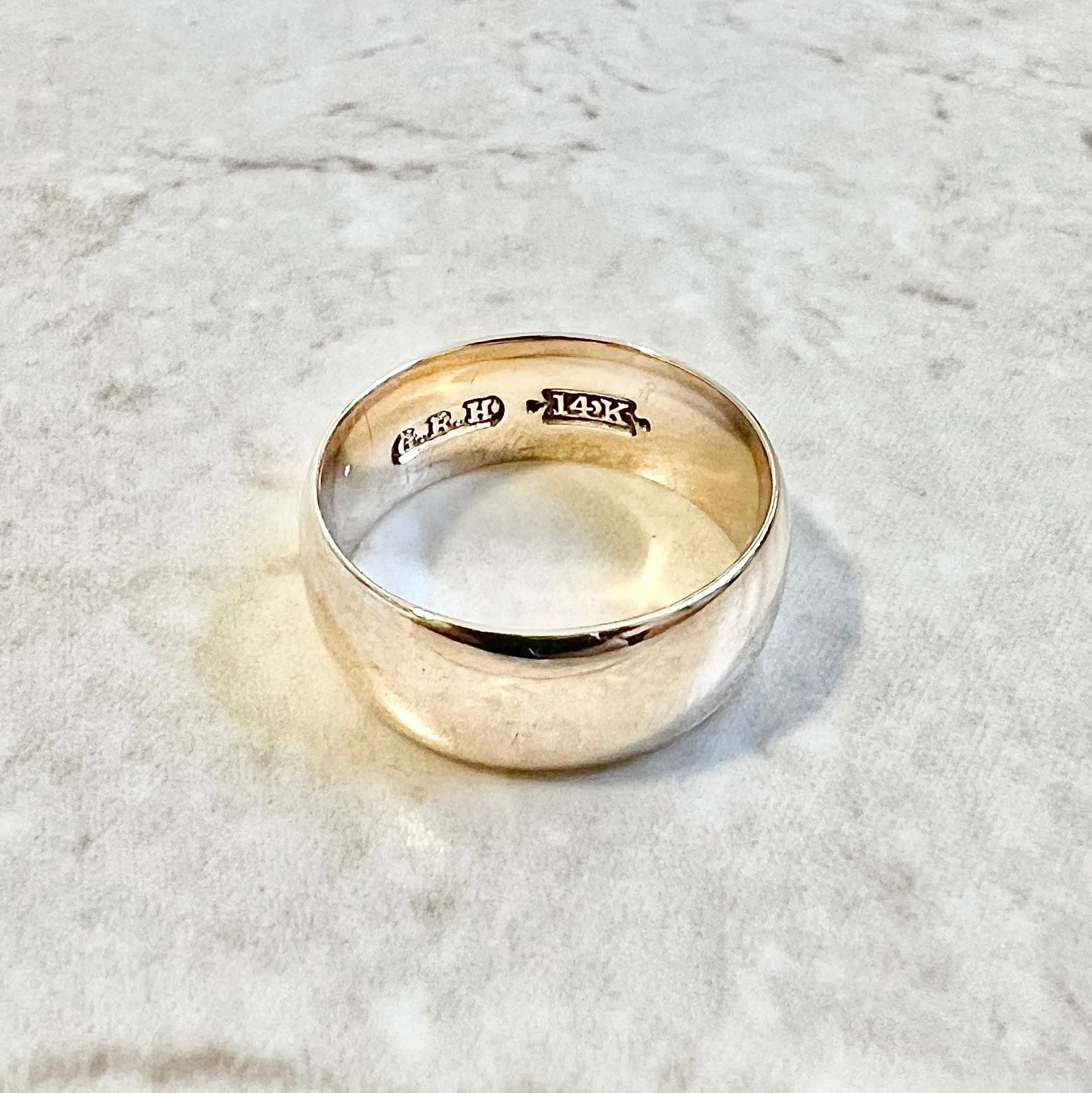 Vintage 1960’s 14 Karat Rose Gold Wedding Band Ring - 7.38 MM