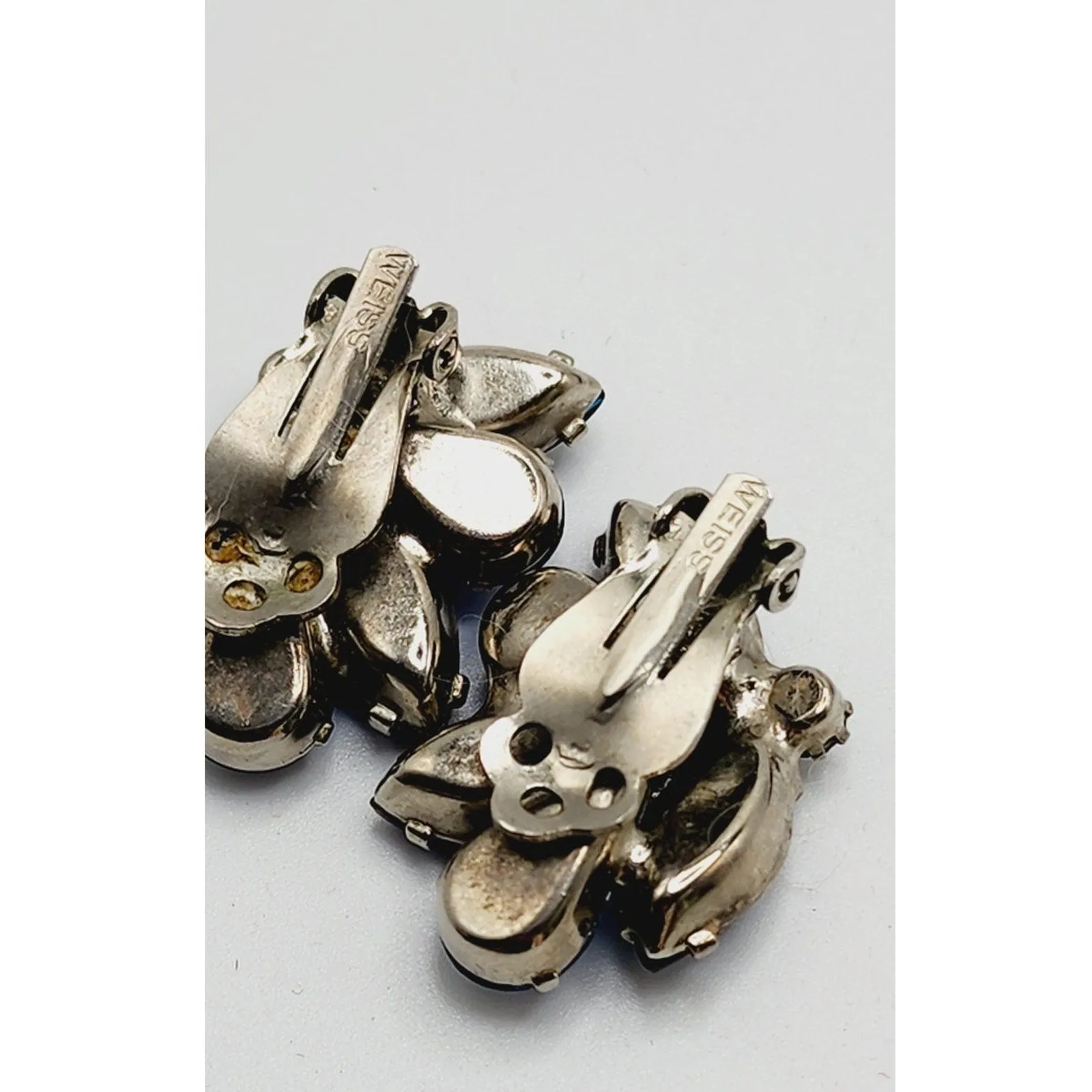 Vintage Weiss Blue Rhinestone Brooch   Clip Earrings Set Demi Parure