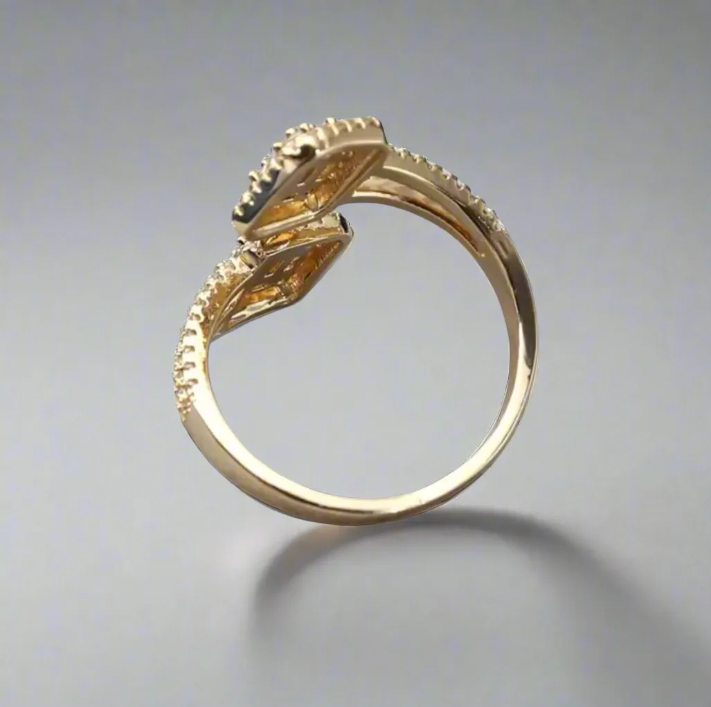 Zircon Wrap All-Fit Ring in Gold